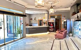 Hotel Dona Blanca